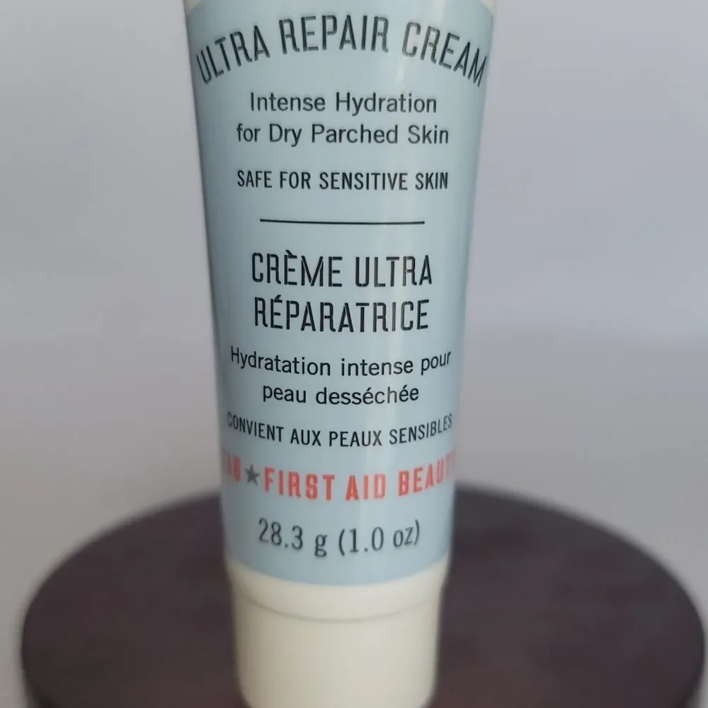 FAB • First Aid Beauty • Ultra Repair Cream Hydration for Parched Skin - 1 fl oz